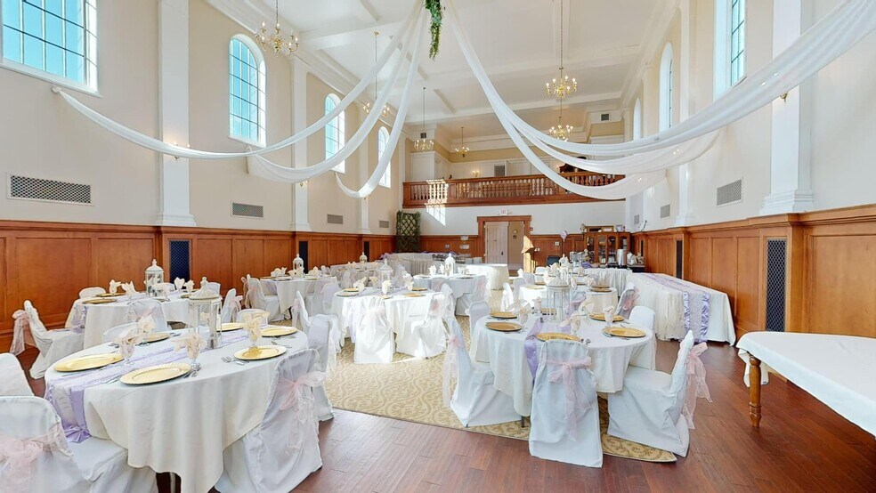 More Photos Of 195 State Route 151, Smithfield Hospitality For Sale