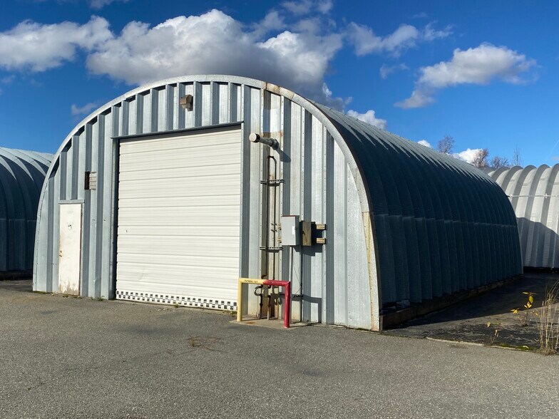 More Photos Of 3042 S Big Lake Rd, Wasilla Specialty For Lease