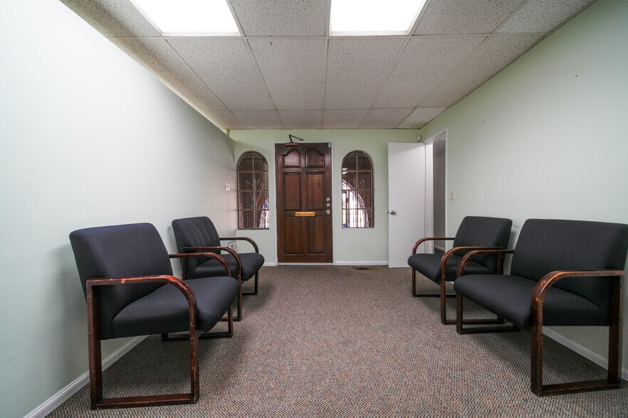 More Photos Of 13624 San Antonio Dr, Norwalk Office For Sale