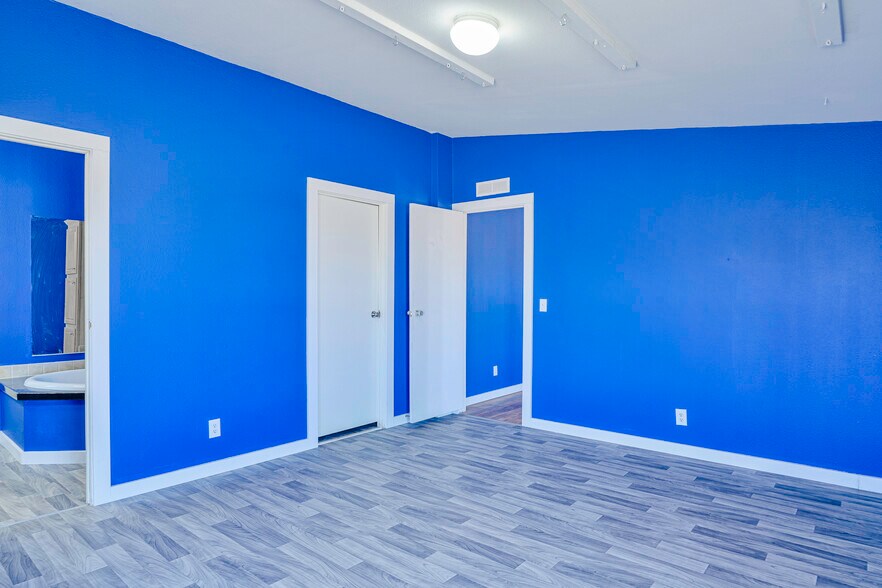 More Photos Of 11350 Lane 12 N, Hooper Flex For Sale