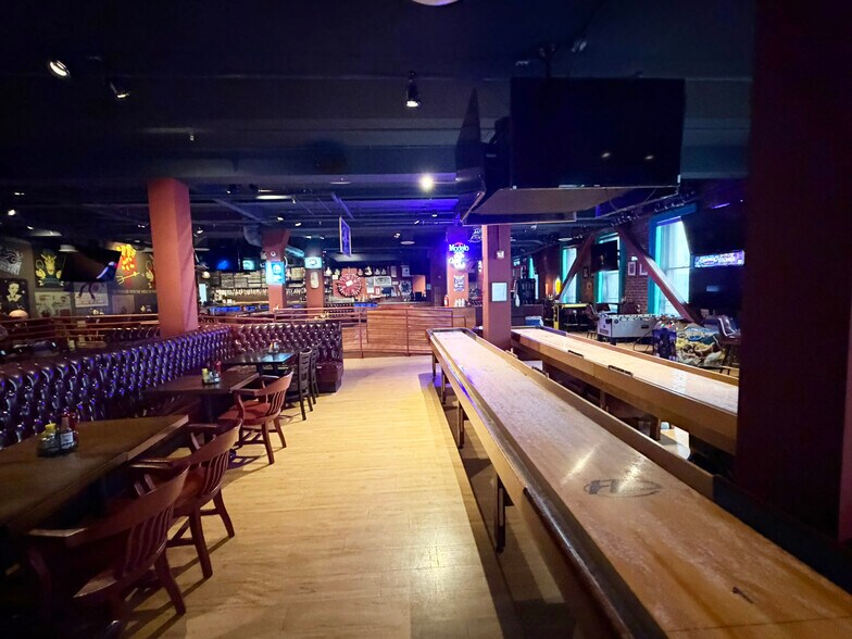 More Photos Of 449 Powell St, San Francisco Office For Lease