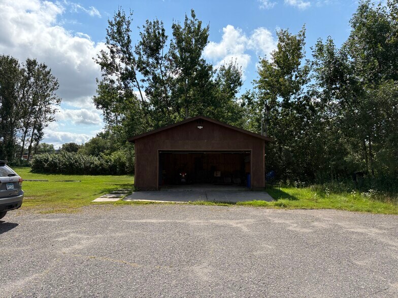 More Photos Of 505 S 12th Ave, Virginia Medical For Sale