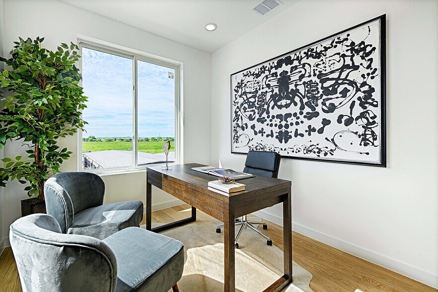 More Photos Of 4739 Gretna St, Dallas Apartments For Sale