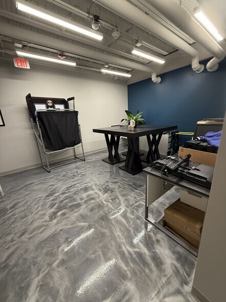 More Photos Of 767 E Brookhaven Cir E, Memphis Medical For Lease