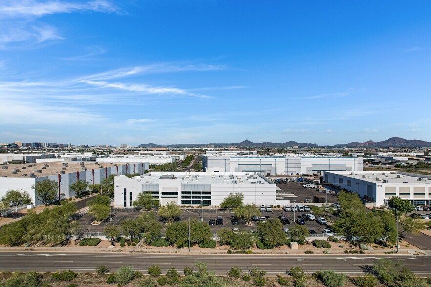 Primary Photo Of 1850 E Riverview Dr, Phoenix Manufacturing For Lease