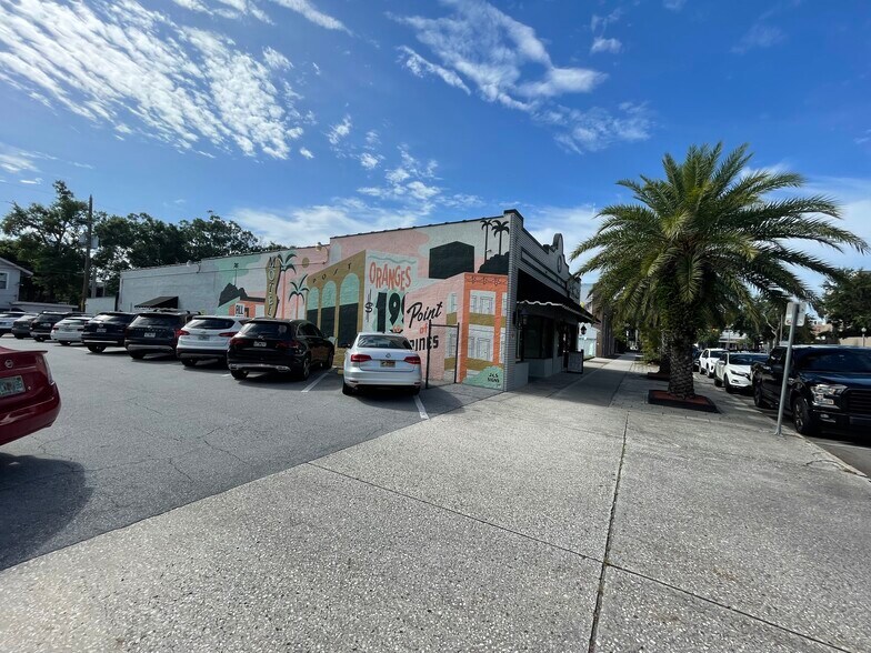 More Photos Of 553 9th St N, Saint Petersburg Freestanding For Lease