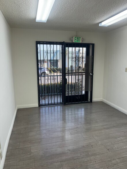 More Photos Of 1751 N Floradale Ave, South El Monte Warehouse For Lease