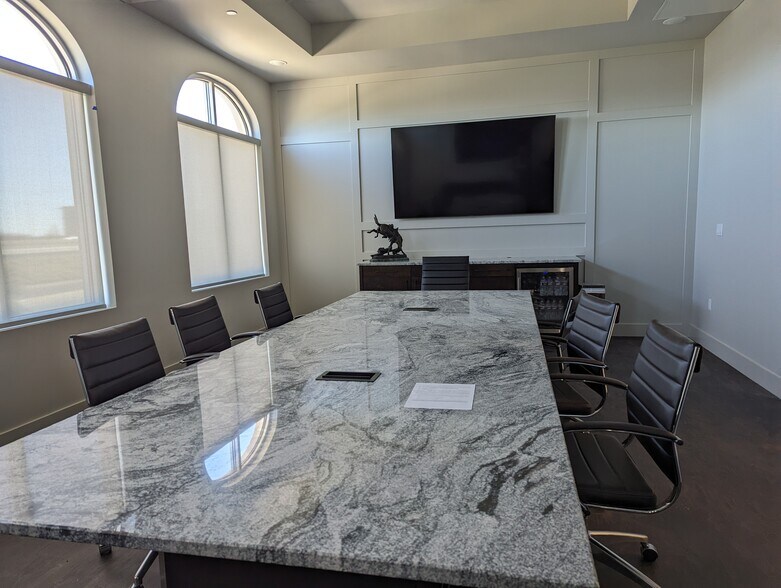 More Photos Of 2613 Dallas Pky, Plano Office For Lease