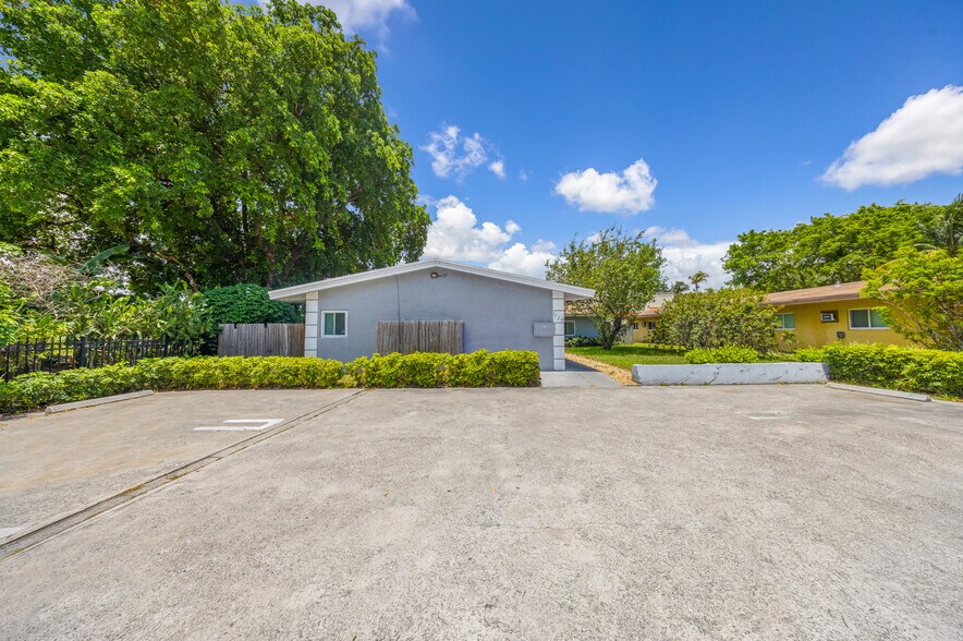More Photos Of 1109 NW 6th Ave, Pompano Beach Apartments For Sale