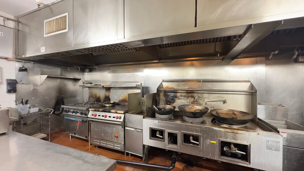 More Photos Of 1465 Webster St, Alameda Restaurant For Sale