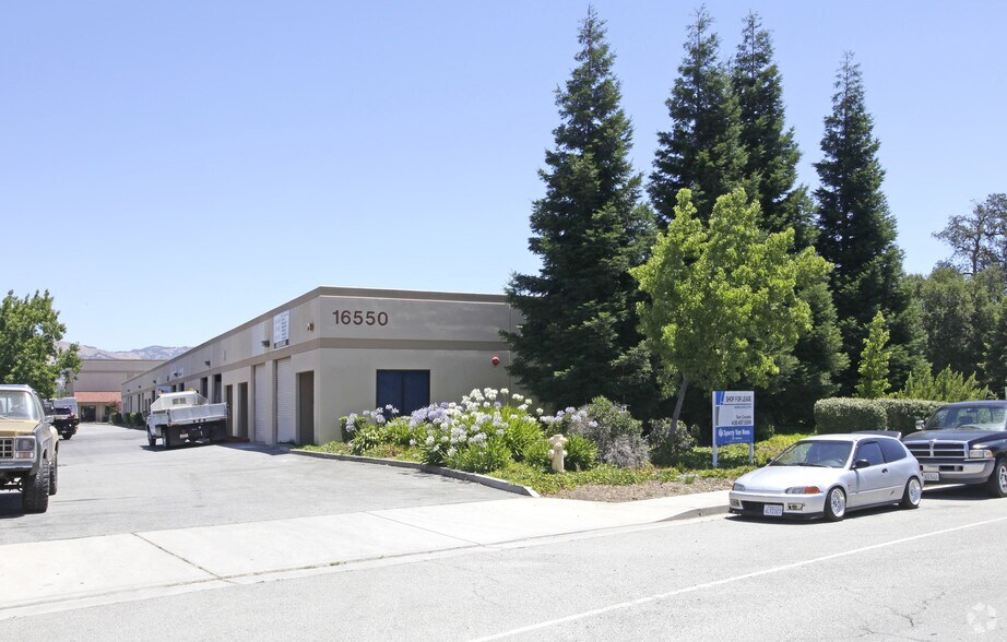 More Photos Of 16540-16550 Railroad Ave, Morgan Hill Warehouse For Lease