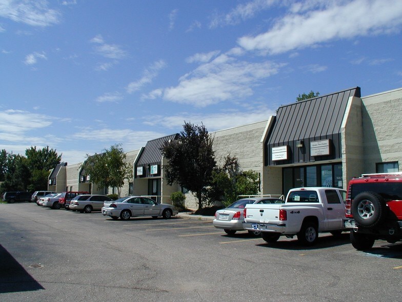 More Photos Of 4301 S Federal Blvd, Englewood Light Distribution For Lease