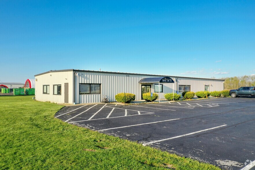 More Photos Of 2440 Bright Rd, Findlay Warehouse For Sale