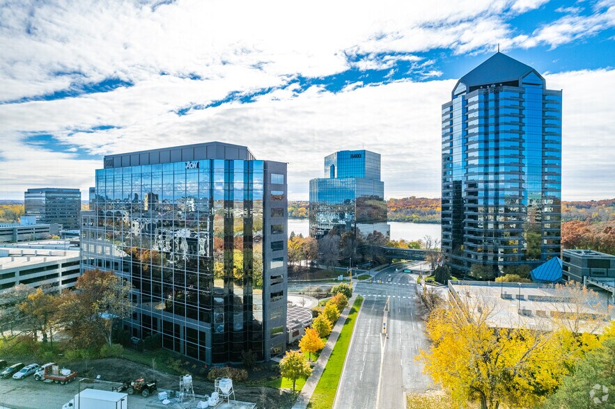 More Photos Of 8000-8500 Normandale Lake Blvd, Bloomington Unknown For Lease