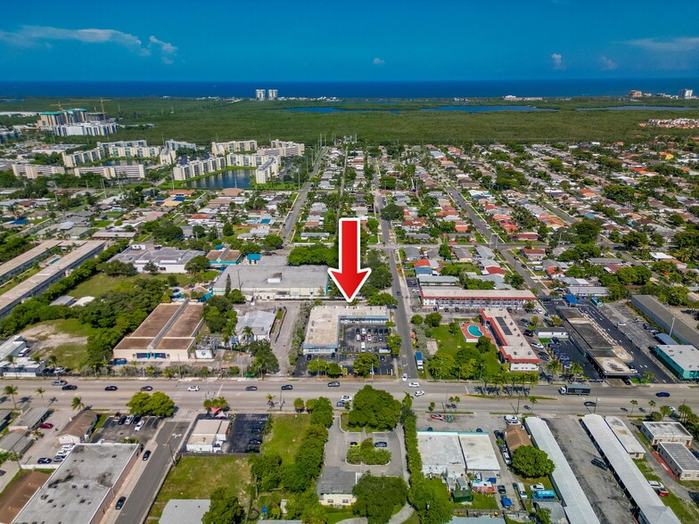 More Photos Of 265 S Federal Hwy, Dania Beach Storefront For Lease