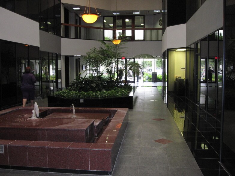 More Photos Of 11111 Richmond Ave, Houston Office For Lease