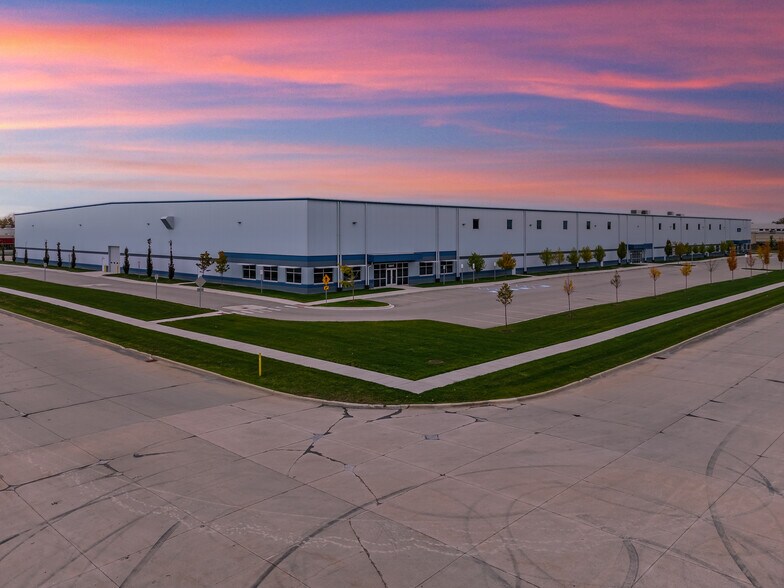 More Photos Of 52017 Sierra Dr, New Baltimore Manufacturing For Sale