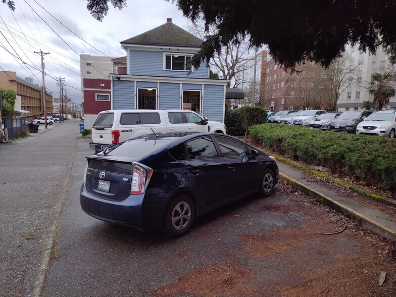 More Photos Of 215 Tacoma Ave S, Tacoma Office For Sale