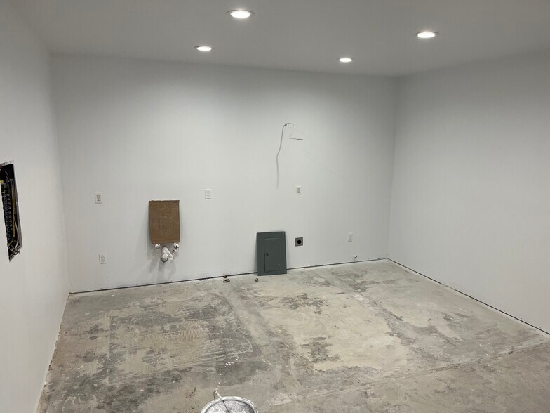 More Photos Of 10 Katherine Ave, Salinas Office Residential For Sale