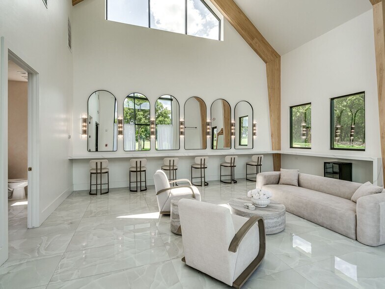 More Photos Of 20480 NE 164th St, Luther Lodge Meeting Hall For Sale