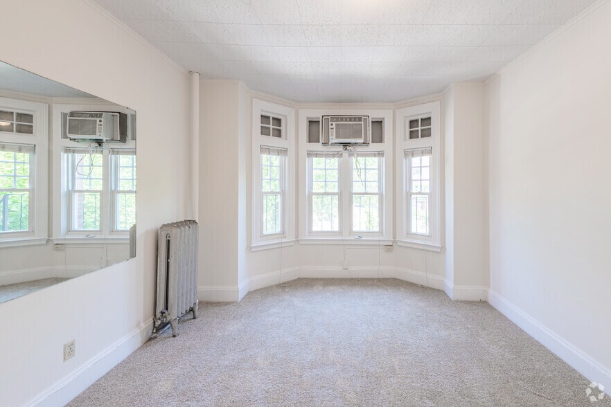 More Photos Of 1223 Beacon St, Brookline Apartments For Lease