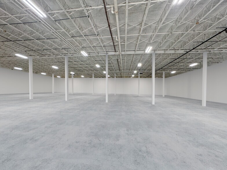 More Photos Of 14545 NW 60th Ave, Miami Lakes Warehouse For Lease