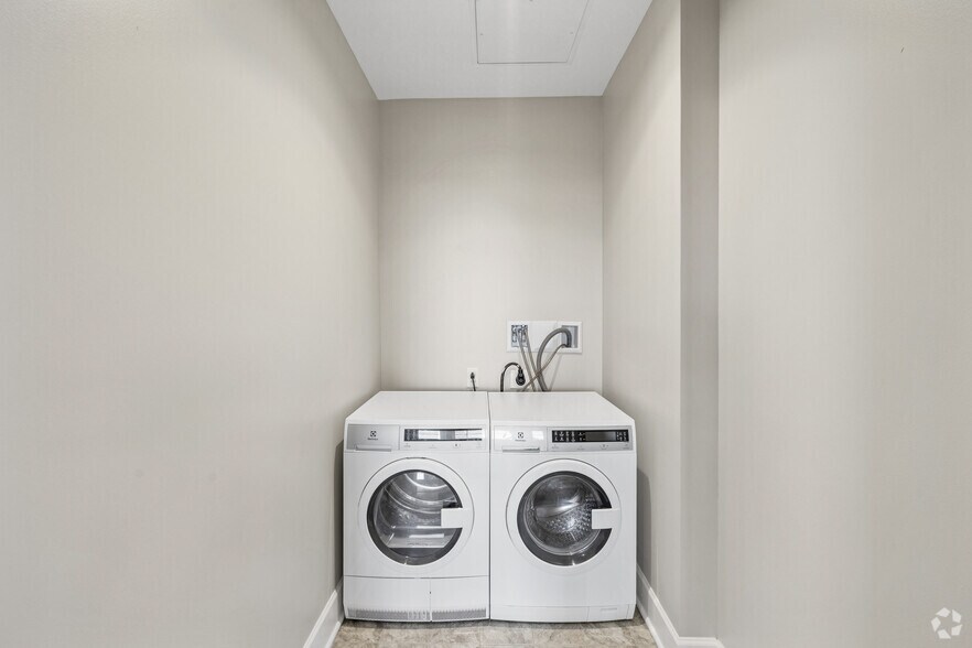 More Photos Of 272 E Main St, Rochester Apartments For Sale