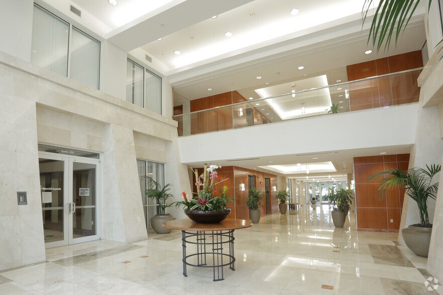 More Photos Of 2400 N Commerce Pky, Weston Unknown For Lease