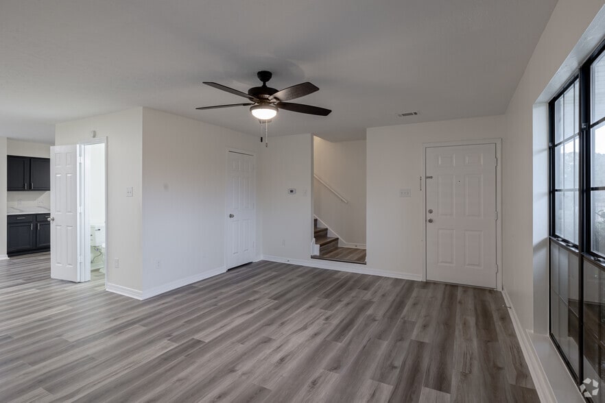 More Photos Of 3020-3044 Donnell Ridge Rd, Conway Apartments For Sale