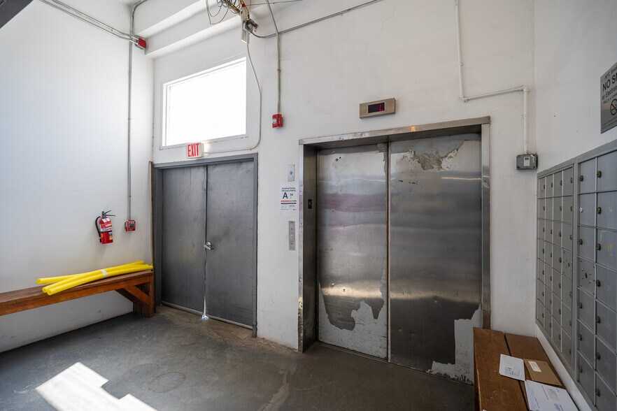 More Photos Of 98 4th St, Brooklyn Light Manufacturing For Lease
