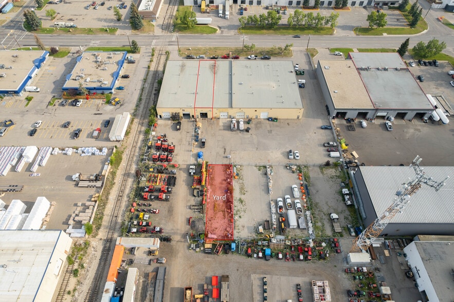Primary Photo Of 3815 61 Av SE, Calgary Industrial For Lease