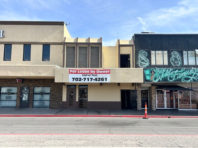 Primary Photo Of 953 E Sahara Ave, Las Vegas Unknown For Lease