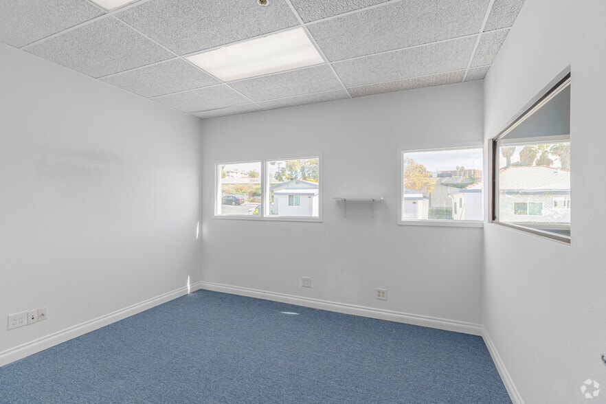 More Photos Of 2535 Kettner Blvd, San Diego Office Residential For Sale