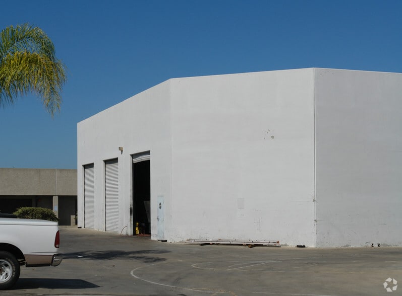 More Photos Of 8015 Silverton Ave, San Diego Manufacturing For Lease