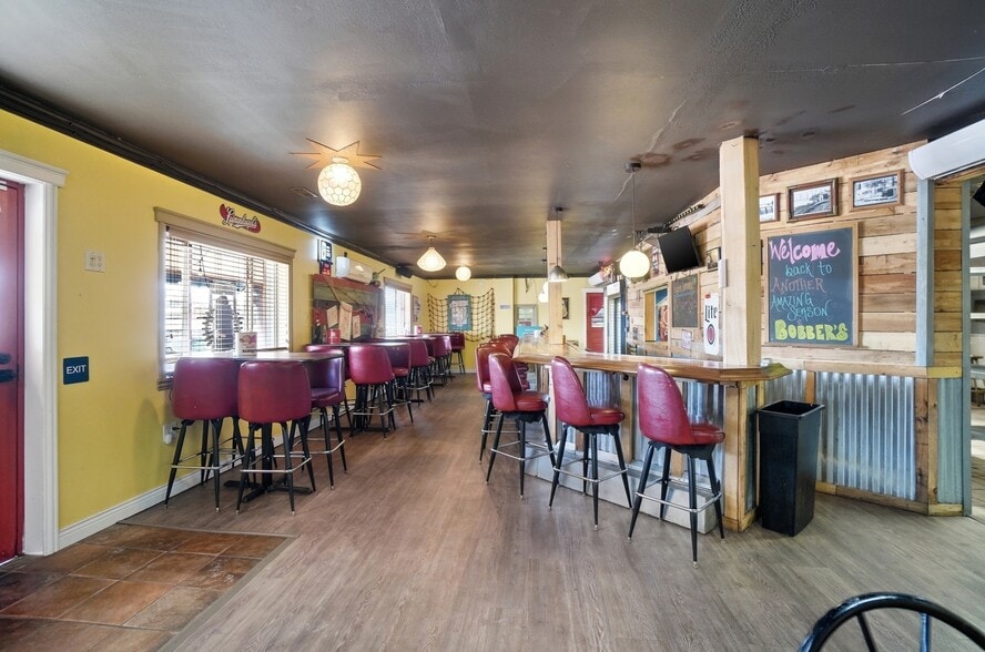 More Photos Of 15641 Oh-235, Belle Center Freestanding For Sale