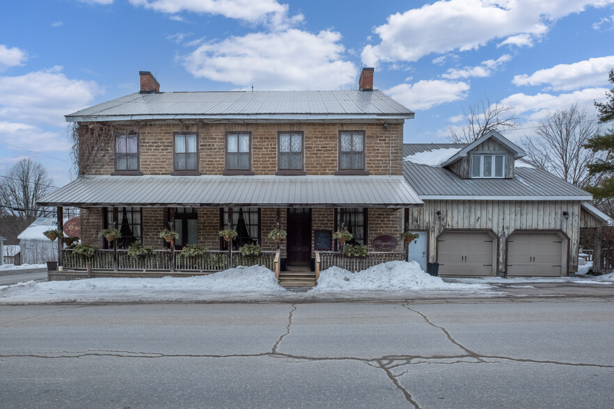 Primary Photo Of 9 Bridge St, Oxford Mills Flex For Sale