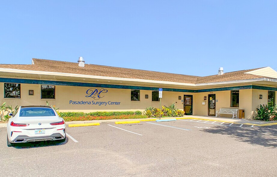 Primary Photo Of 6950 Central Ave, Saint Petersburg Office For Sale