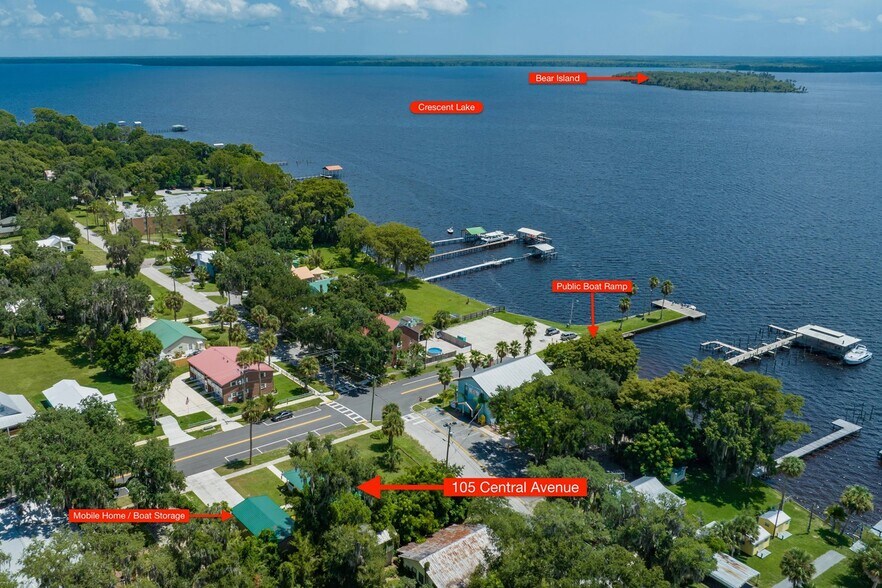 More Photos Of 105 Central Ave, Crescent City Office For Sale