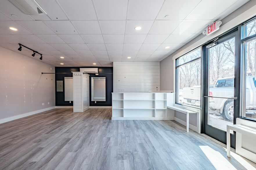 More Photos Of 271 Main St, Bridgton General Retail For Lease