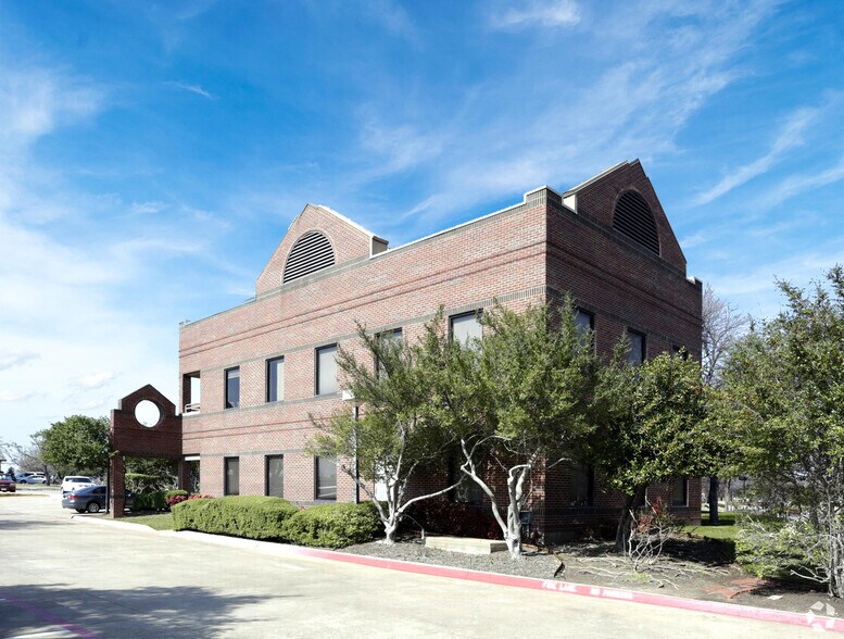 Primary Photo Of 1441 Redbud Blvd, McKinney Medical For Lease