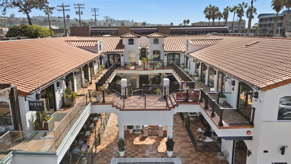 More Photos Of 909 Prospect St, La Jolla General Retail For Lease