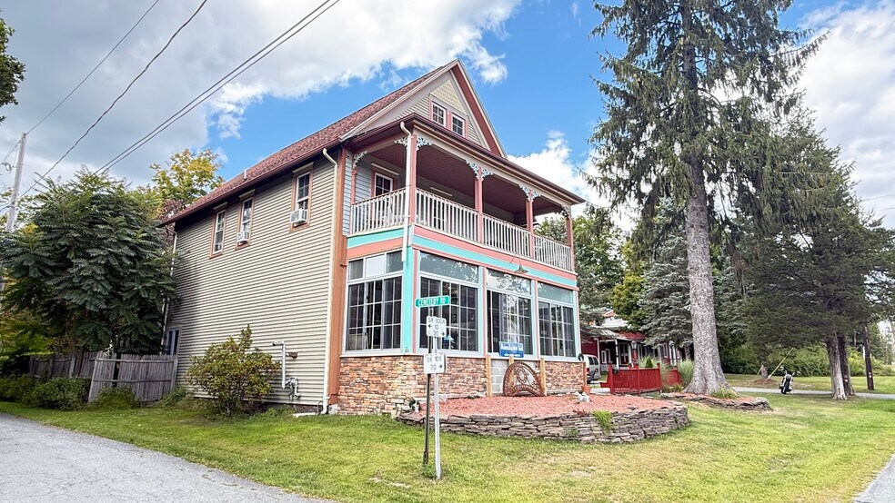 More Photos Of 87 Milanville Rd, Beach Lake Hotel For Sale