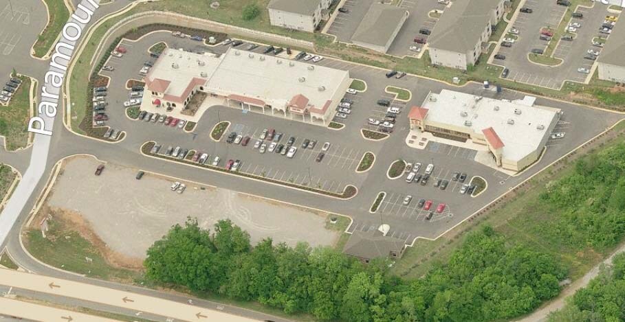 More Photos Of 1420-1426 Paramount Dr, Huntsville Unknown For Lease