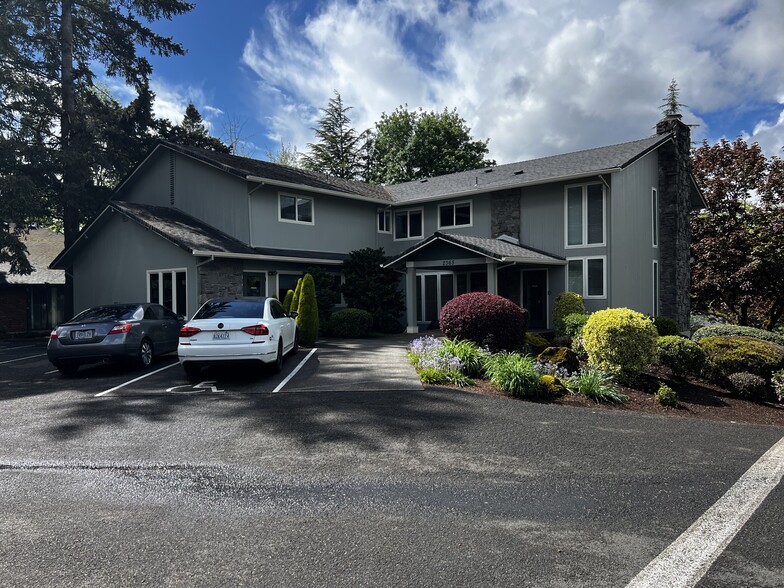 Primary Photo Of 2365 SW Cedar Hills Blvd, Portland Medical For Sale