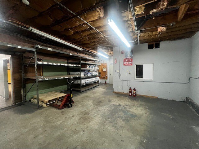 More Photos Of 82-90 Sagamore St, North Quincy Flex For Lease