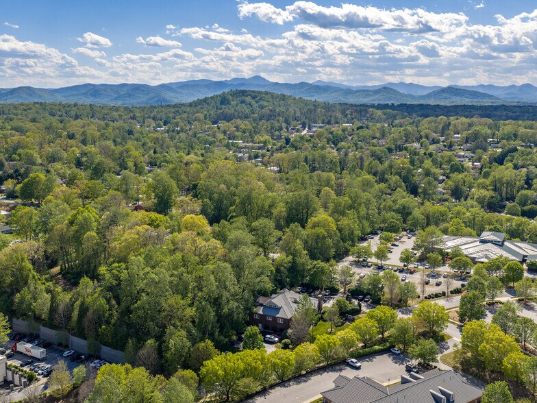More Photos Of 4 Medical Park Dr, Asheville Medical For Sale