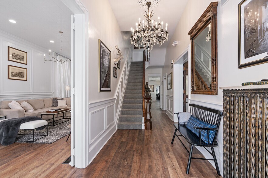 More Photos Of 11 E Philadelphia Ave, Boyertown Hospitality For Sale