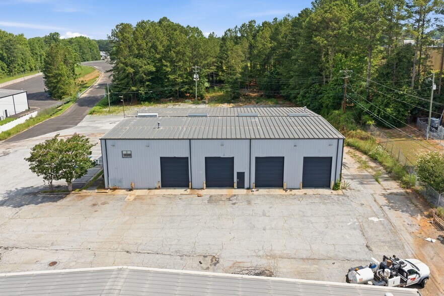 More Photos Of 6520-6525 Marbut Road, Lithonia Truck Terminal For Lease