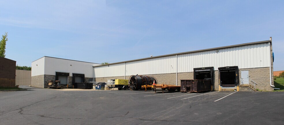 More Photos Of 101 Ritchie Rd, Capitol Heights Warehouse For Sale