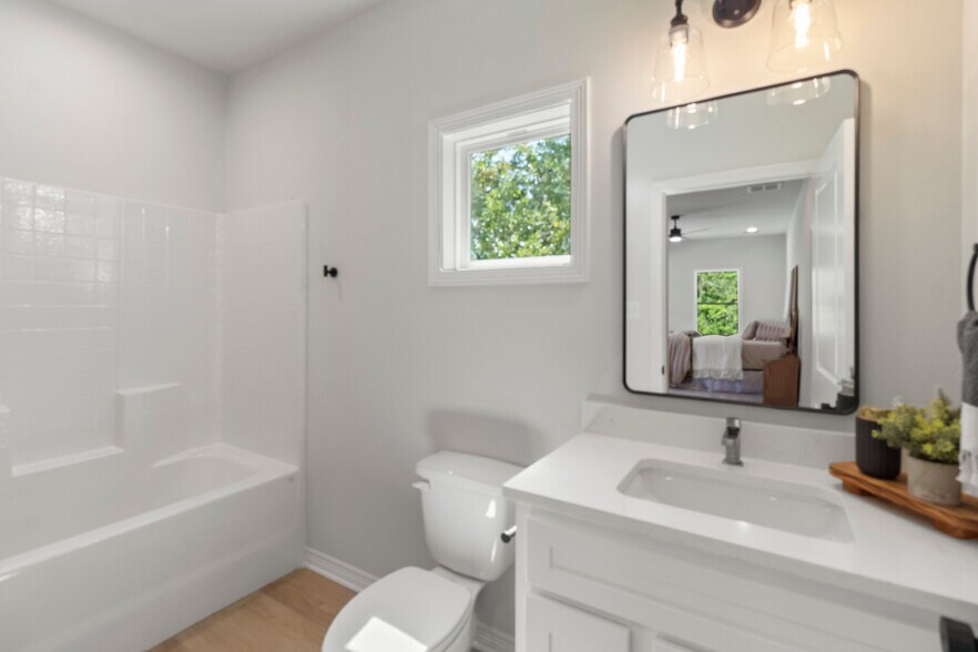 More Photos Of 1104 Berkeley St, College Station Land For Sale